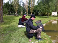 /album/journee-de-p%c3%aache-%c3%a0-la-truite-%c3%a0-l%27etang-de-la-fontaine-%c3%a0-pargny-resson/img-1382-jpg/